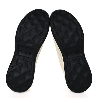 Chanel Velvet Calfskin Mixed Fibers CC Sneakers 38.5 Ivory Black 6 of 10