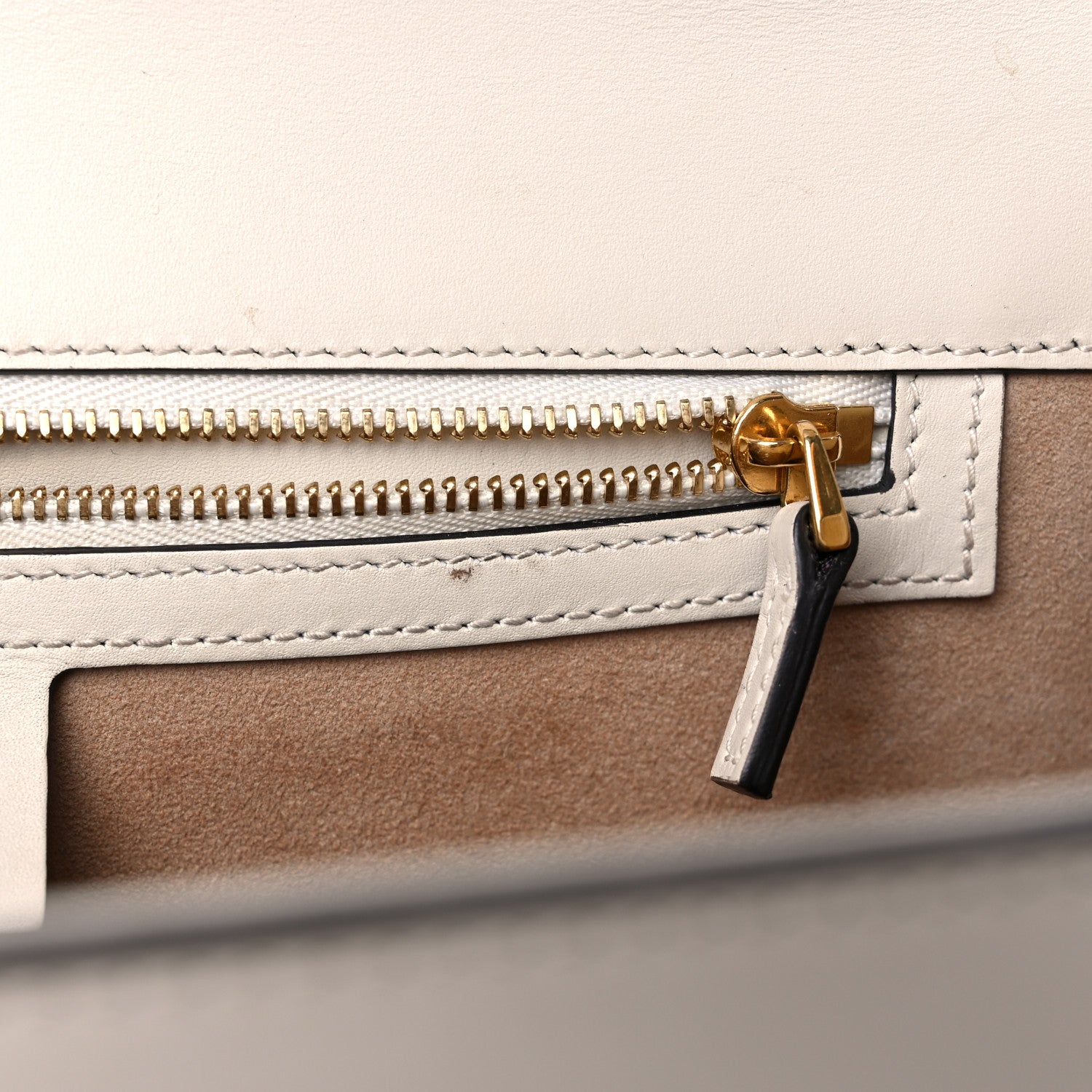 Gucci Calfskin Embroidered Medium Sylvie Top Handle Bag White 12 of 24
