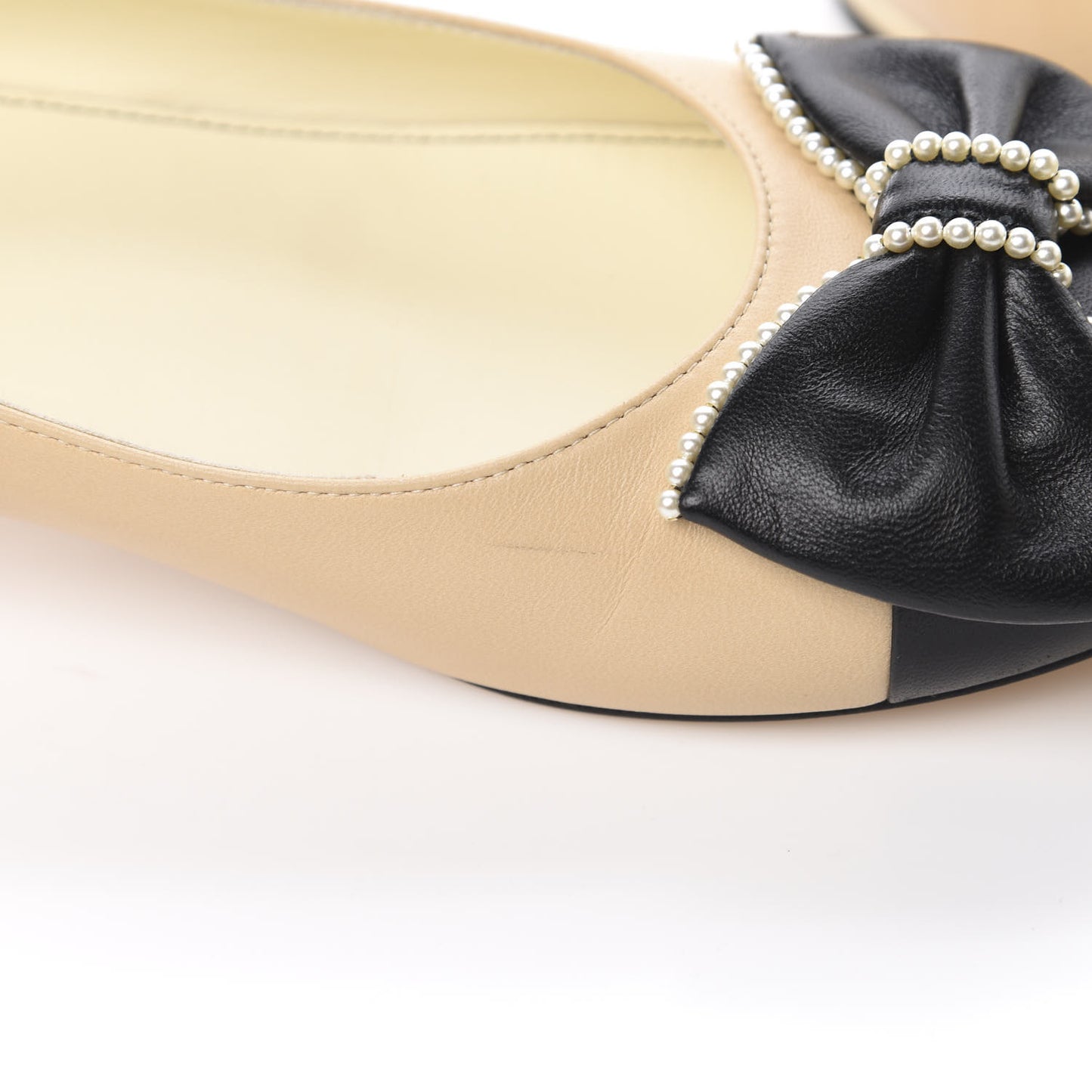 Lambskin Pearl Bow Ballerina Flats 37 Beige Black