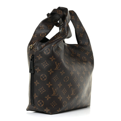 Louis Vuitton Monogram Atlantis PM 3 of 13