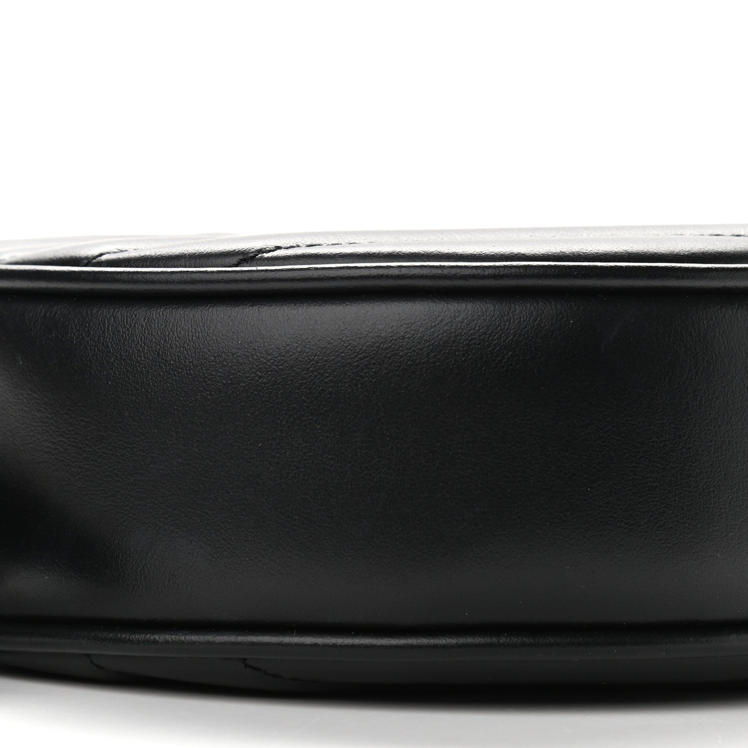 Saint Laurent Calfskin Matelasse Chevron Round Vinyle Camera Bag Black 8 of 9