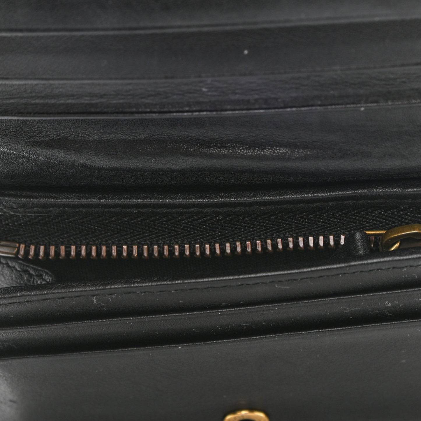 Calfskin Matelasse GG Marmont Card Case Wallet Black
