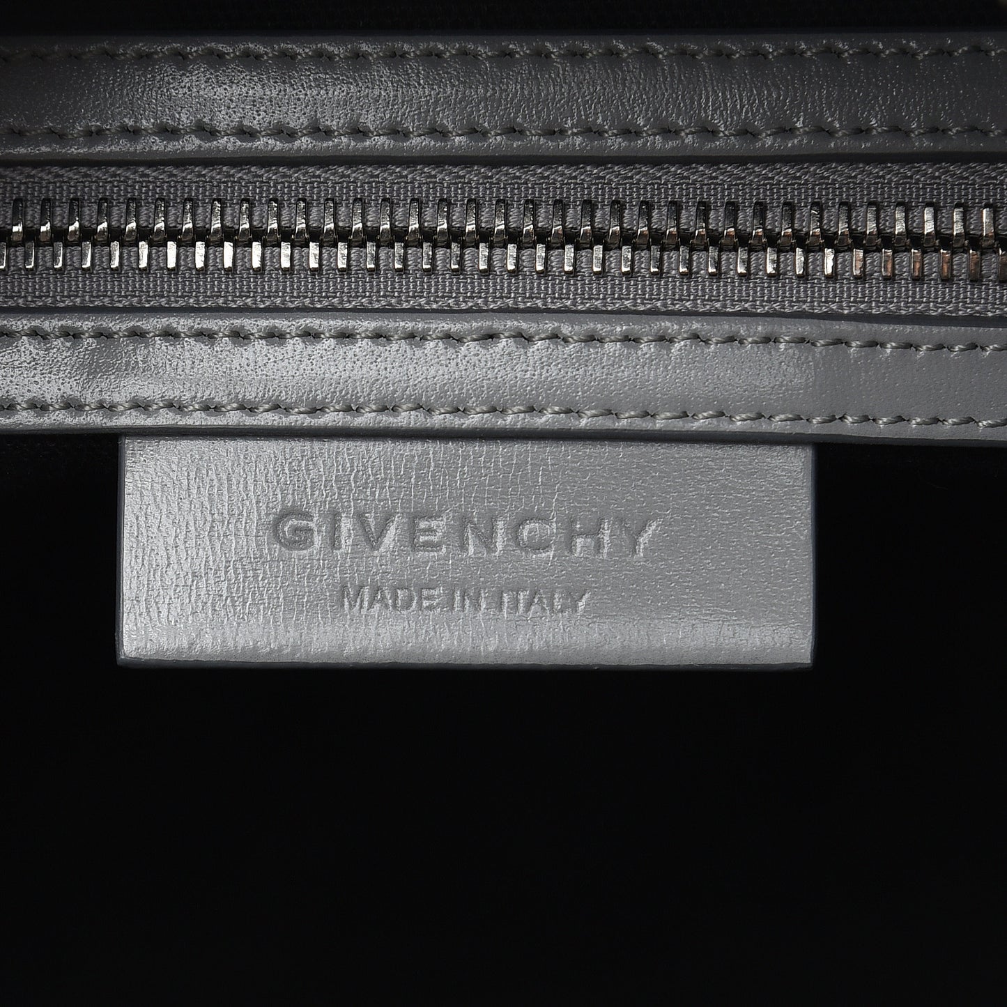 Shiny Lord Calfskin Small Antigona Pearl Grey