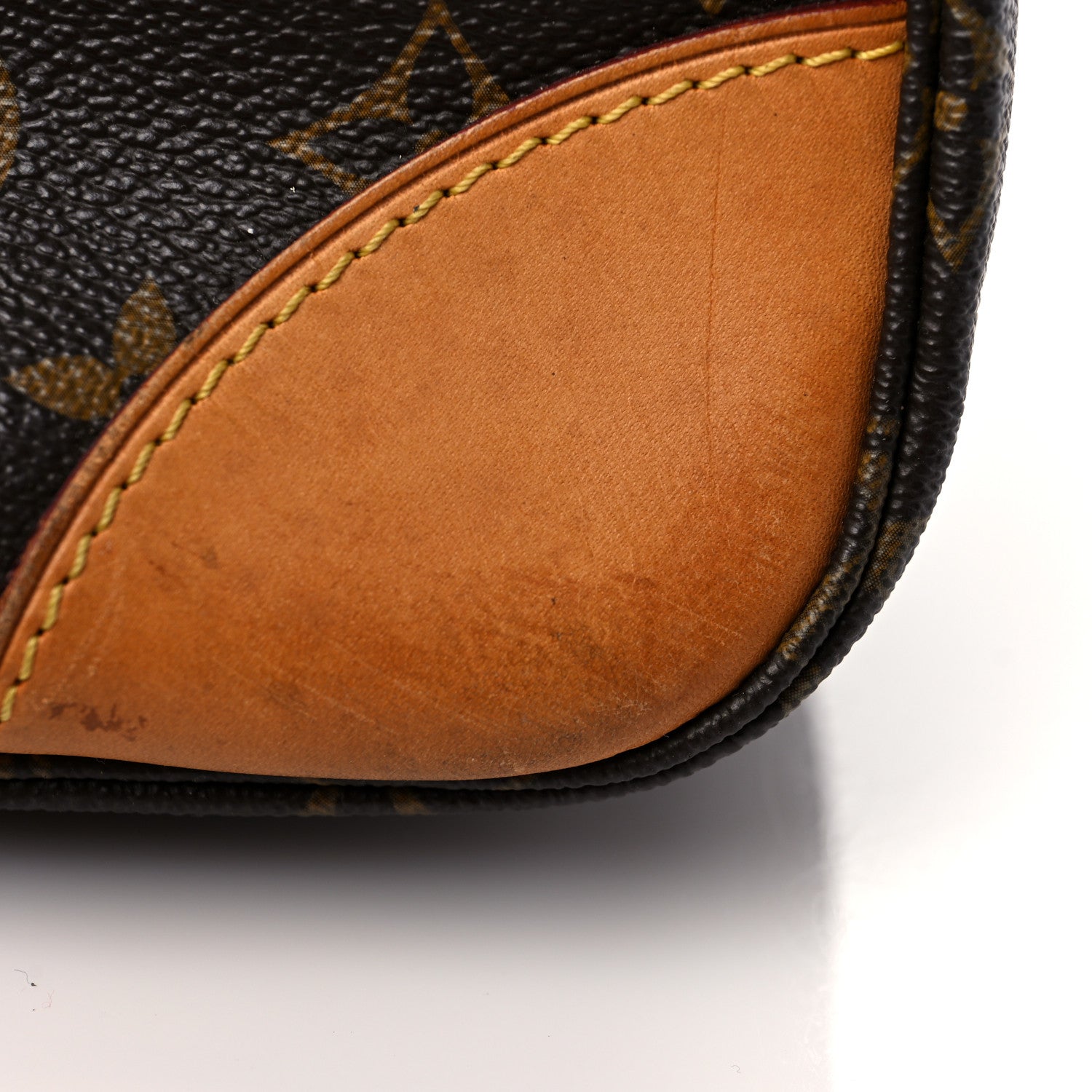 Louis Vuitton Monogram Boulogne 30 11 of 13