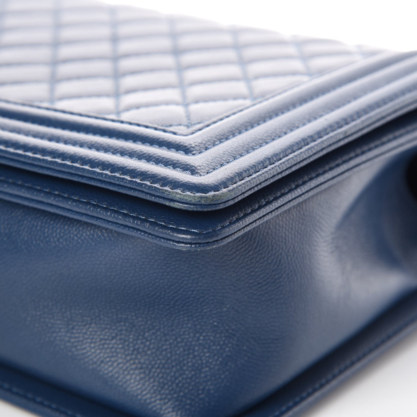 Caviar Quilted New Medium Boy Flap Dark Navy Blue