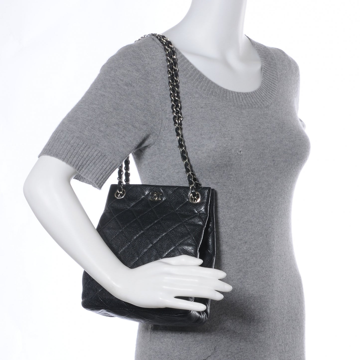 Caviar Quilted Shoulder Bag Black