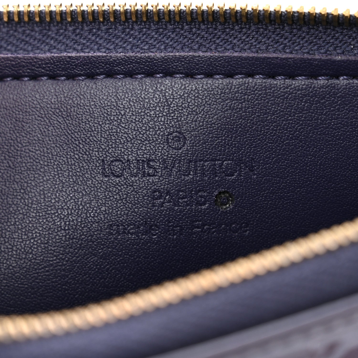 Louis Vuitton Vernis Lexington Pochette Indigo 1306709 – FASHIONPHILE