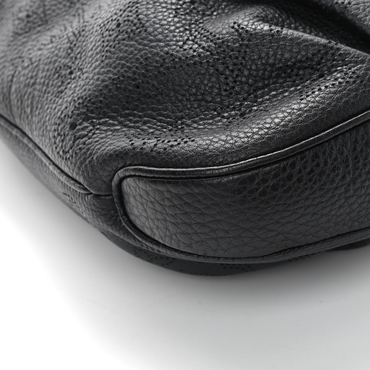 Louis Vuitton Mahina Selene PM Black 9 of 11