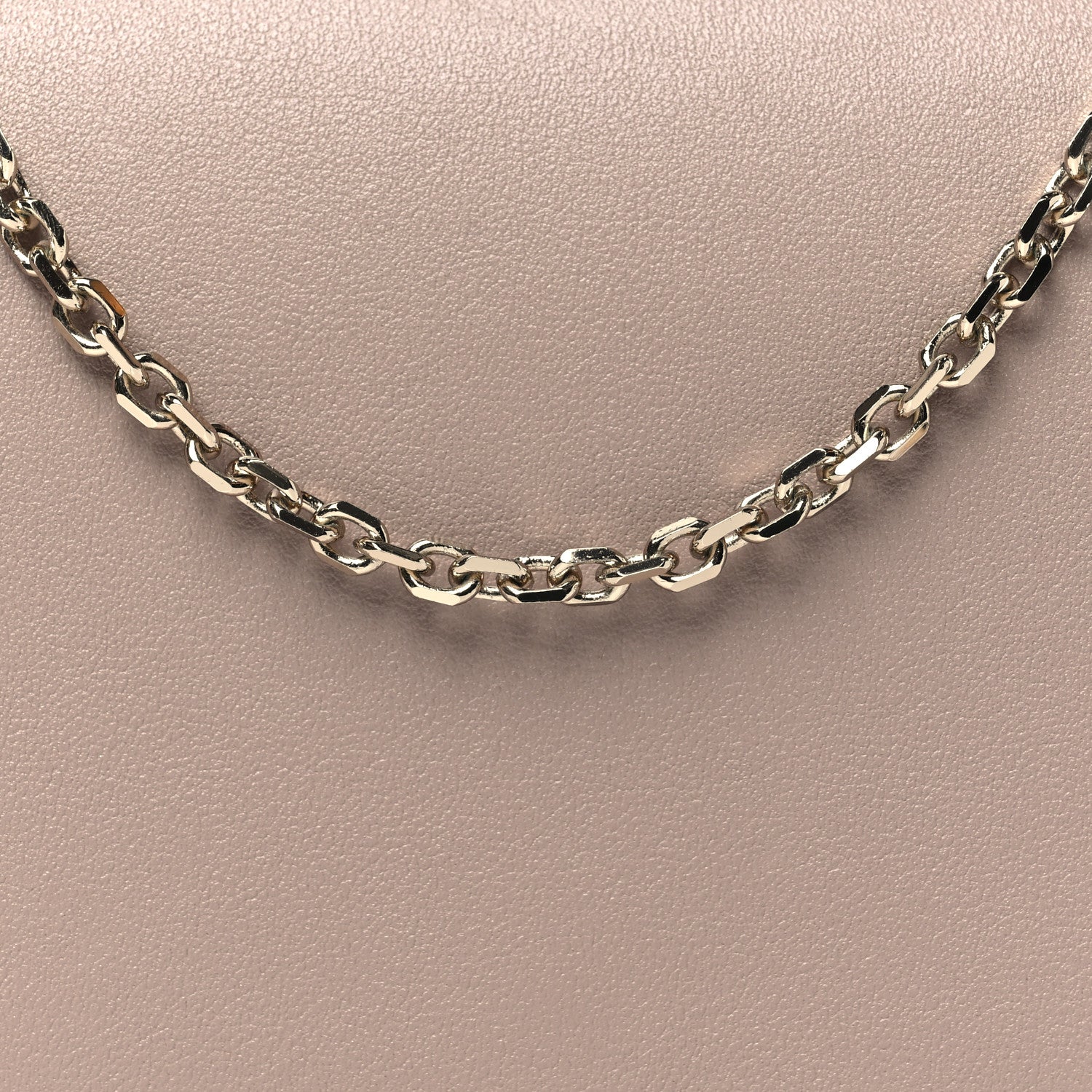 Valentino Garavani Vitello Rockstud Wallet On Chain Poudre 7 of 9