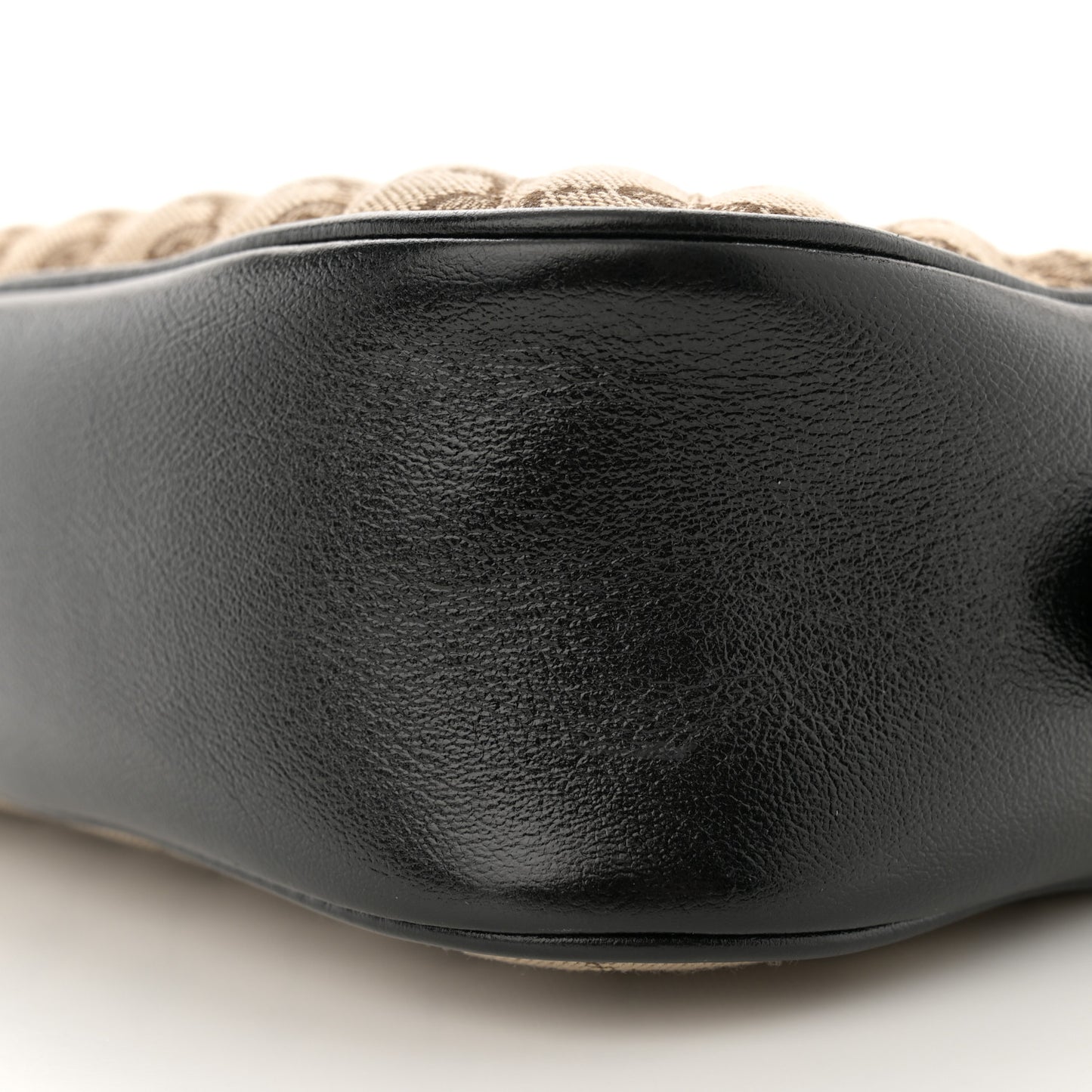 Monogram Matelasse Diagonal Small GG Marmont Chain Shoulder Bag Beige Black