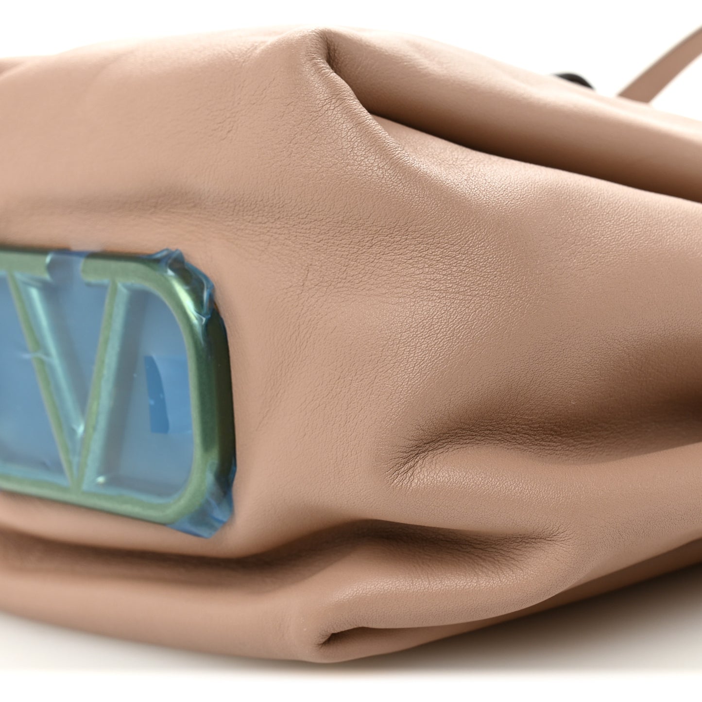 Vitello Ayers VLogo Bucket Bag Rose Cannelle