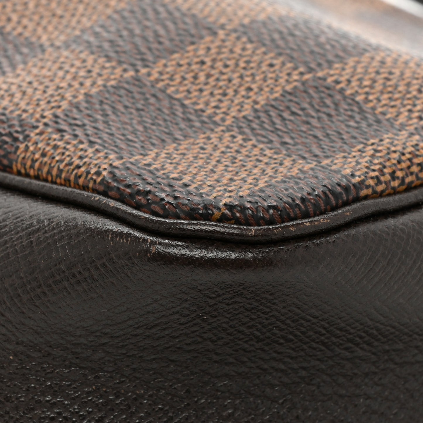 Damier Ebene Trousse Make Up Bag Pochette