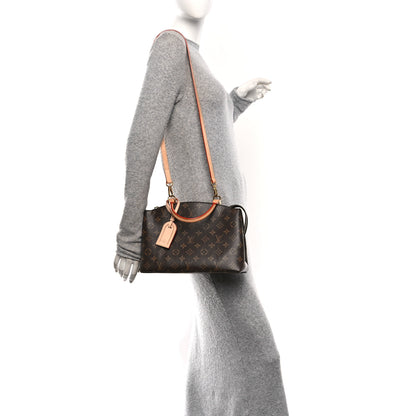 Louis Vuitton Monogram Petit Palais 2 of 9