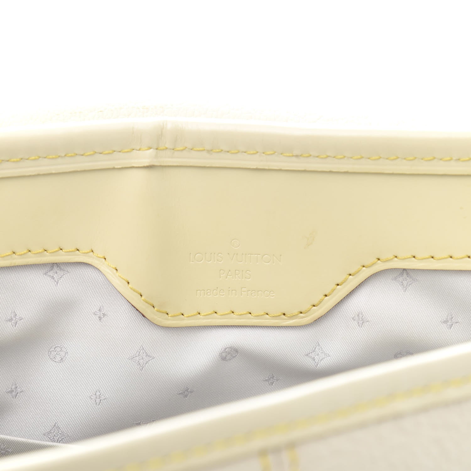 Louis Vuitton Suhali L Essentiel White 6 of 16