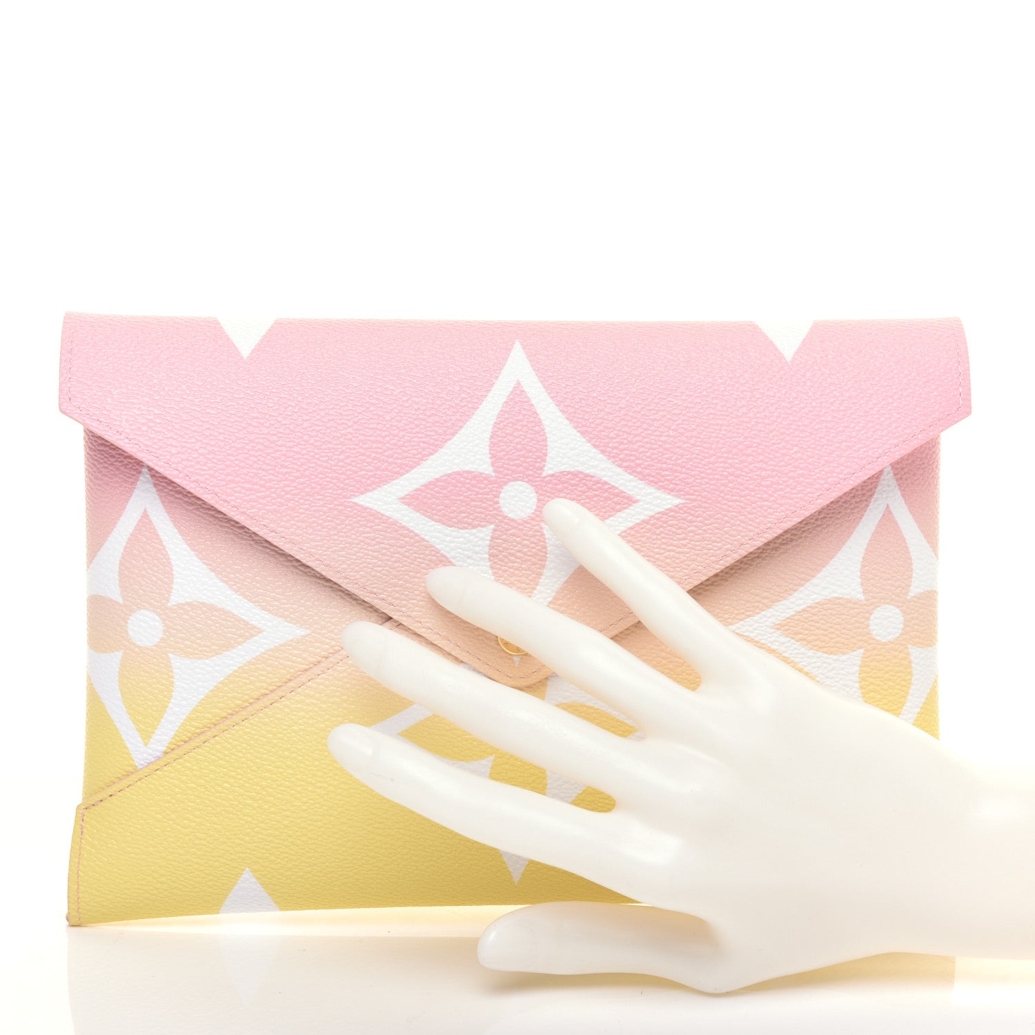 Louis Vuitton Monogram Giant By The Pool Kirigami Pochette Set 2 of 12