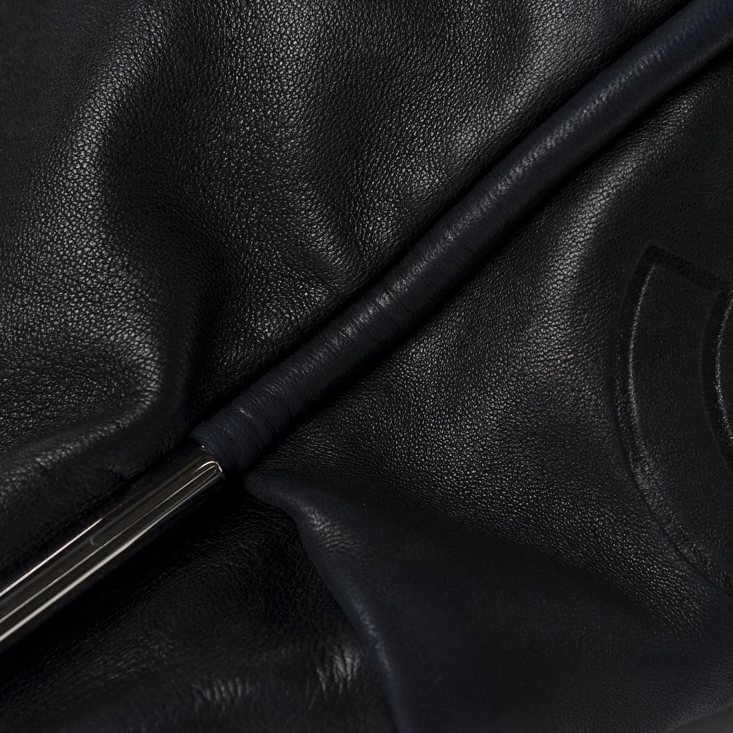 Lambskin Large Ultimate Soft Tote Black