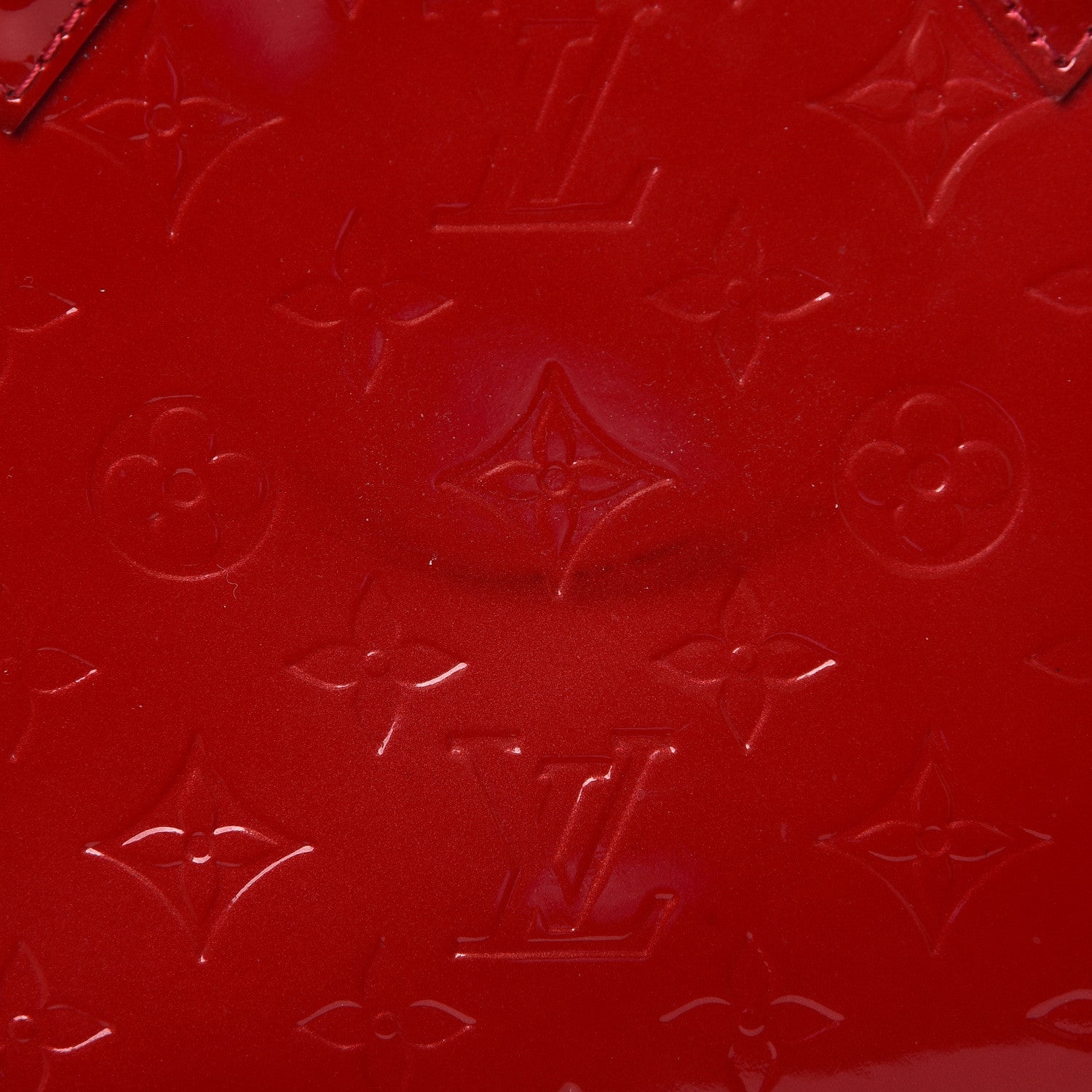 Louis Vuitton Vernis Alma PM Pomme D'Amour 13 of 16