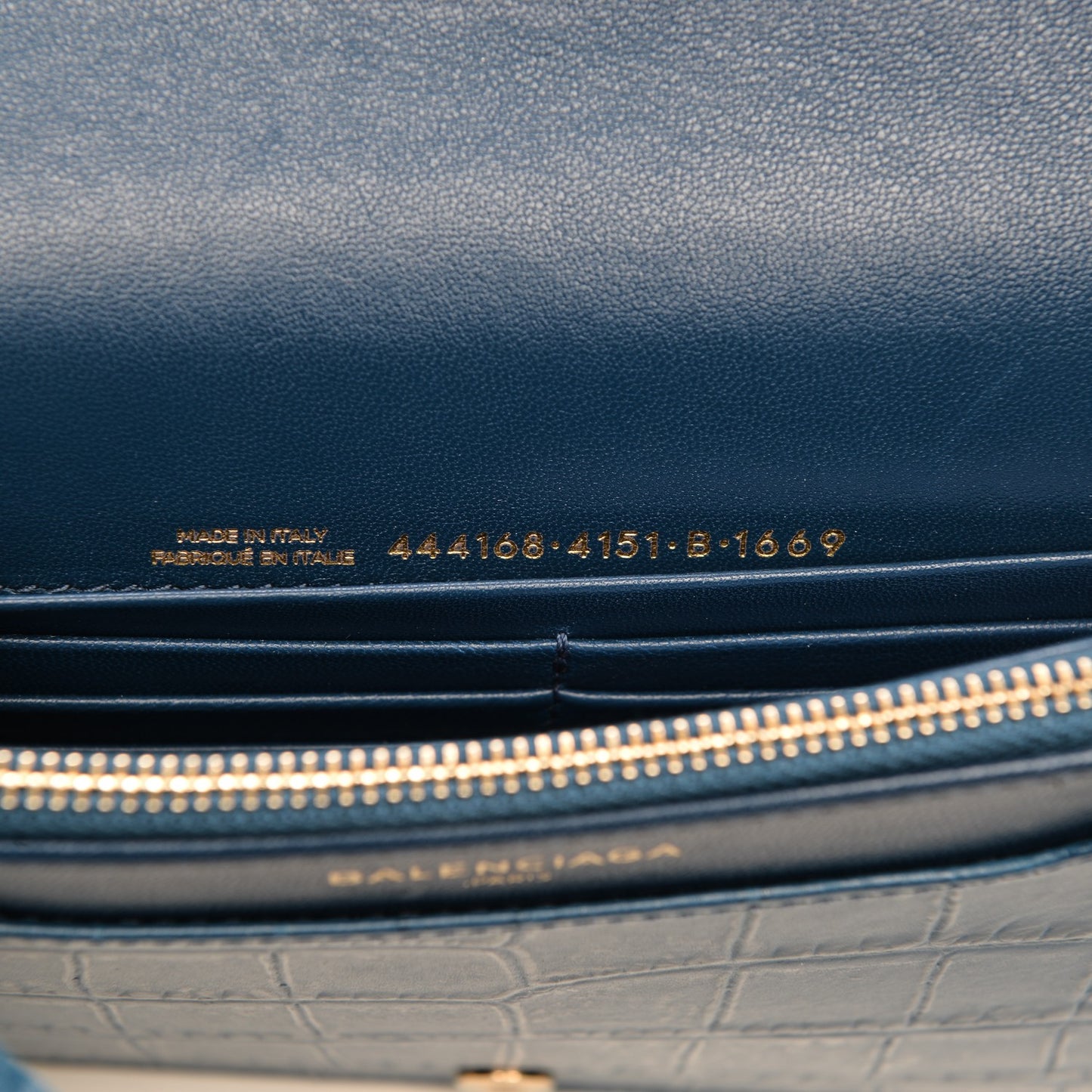 Calfskin Crocodile Embossed Classic Gold Hardware Wallet on Chain Bleu Marine