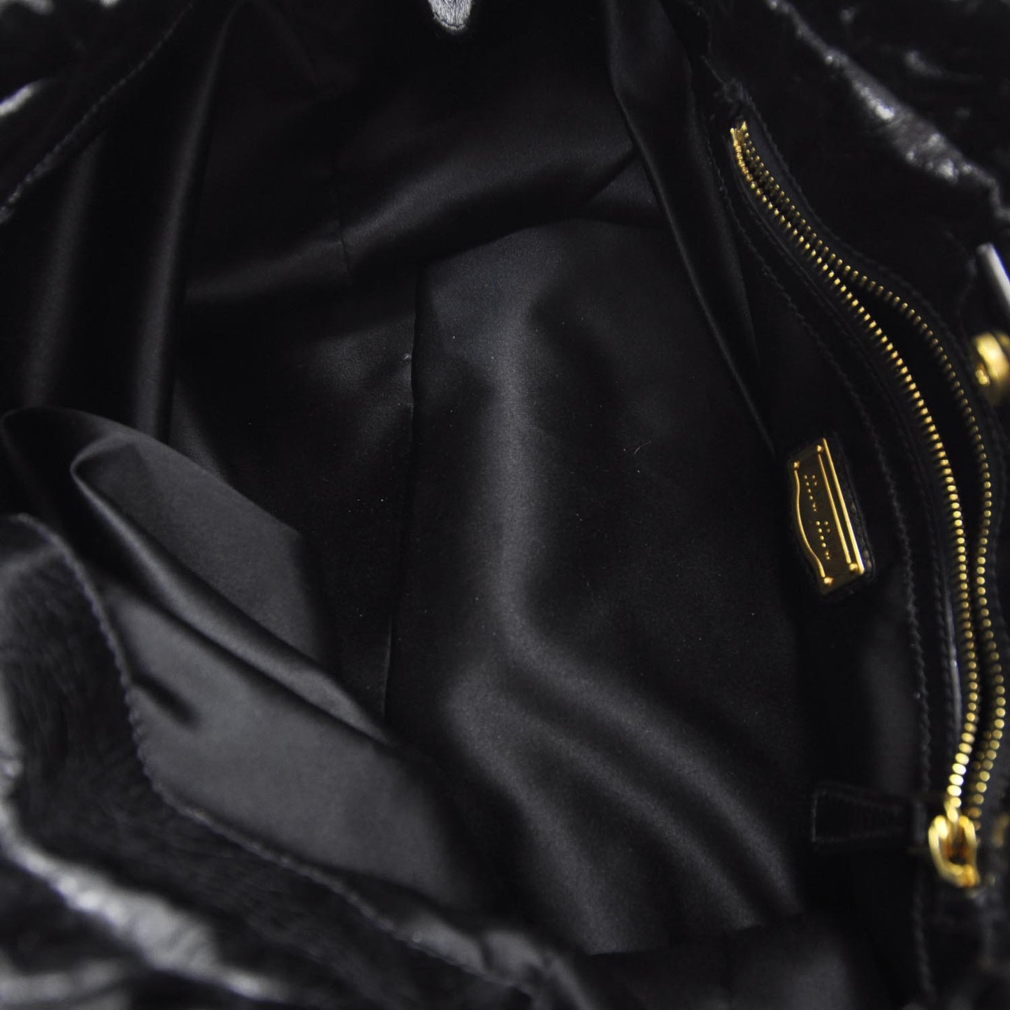 Leather Vitello Lux Gathered Tote Black