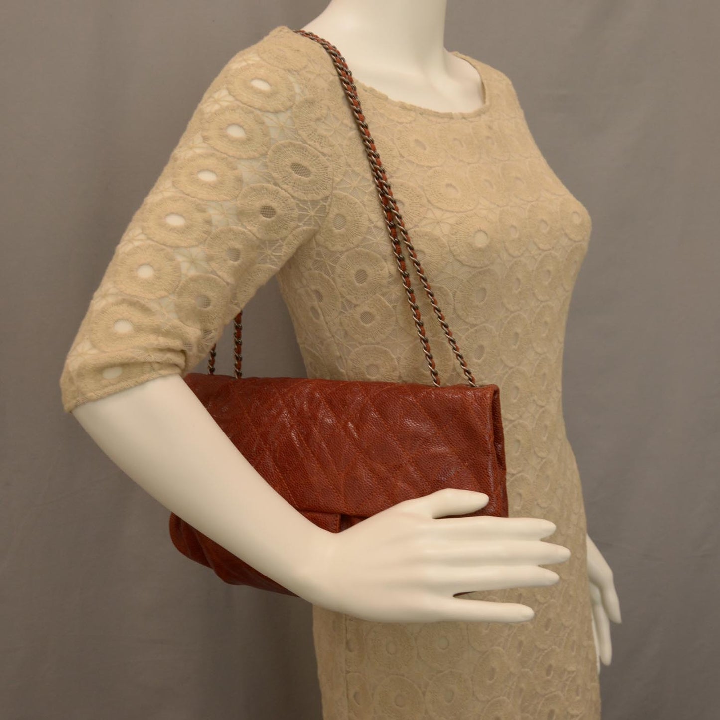 Caviar Quilted Small Elastic Flap Brown