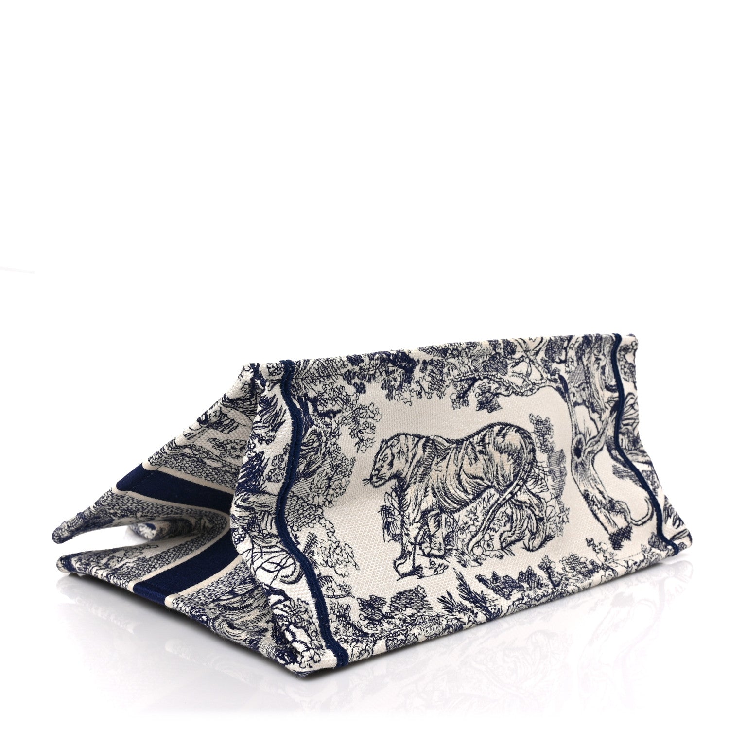 Christian Dior Canvas Embroidered Medium Dioriviera Toile De Jouy Book Tote Blue 4 of 8