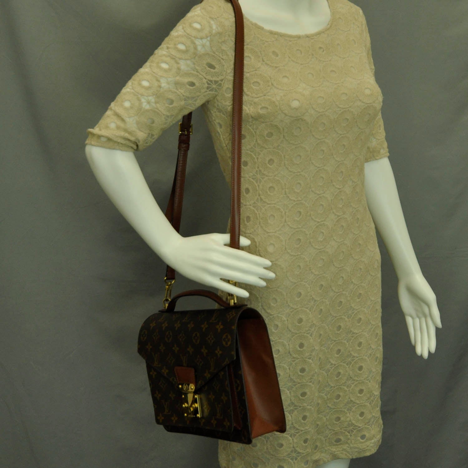Louis Vuitton Monogram Monceau 28 2 of 10