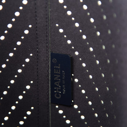 Chanel Perforated Grained Calfskin Large Shopping Tote Green 11 of 14