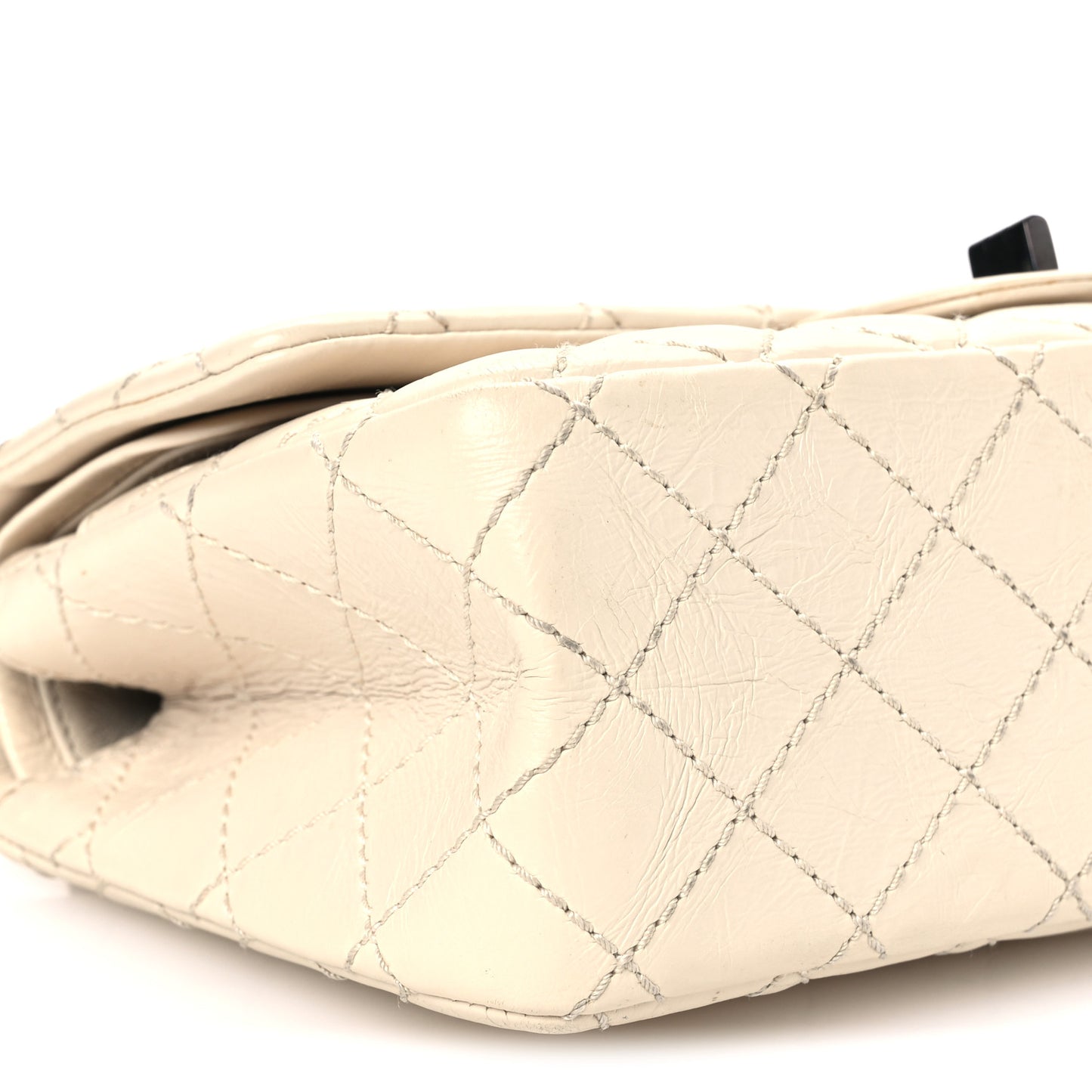 Aged Calfskin Quilted 2.55 Reissue 225 Flap White