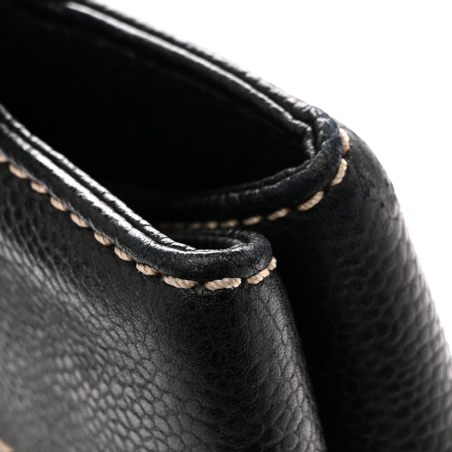 Caviar Shopping Tote Black