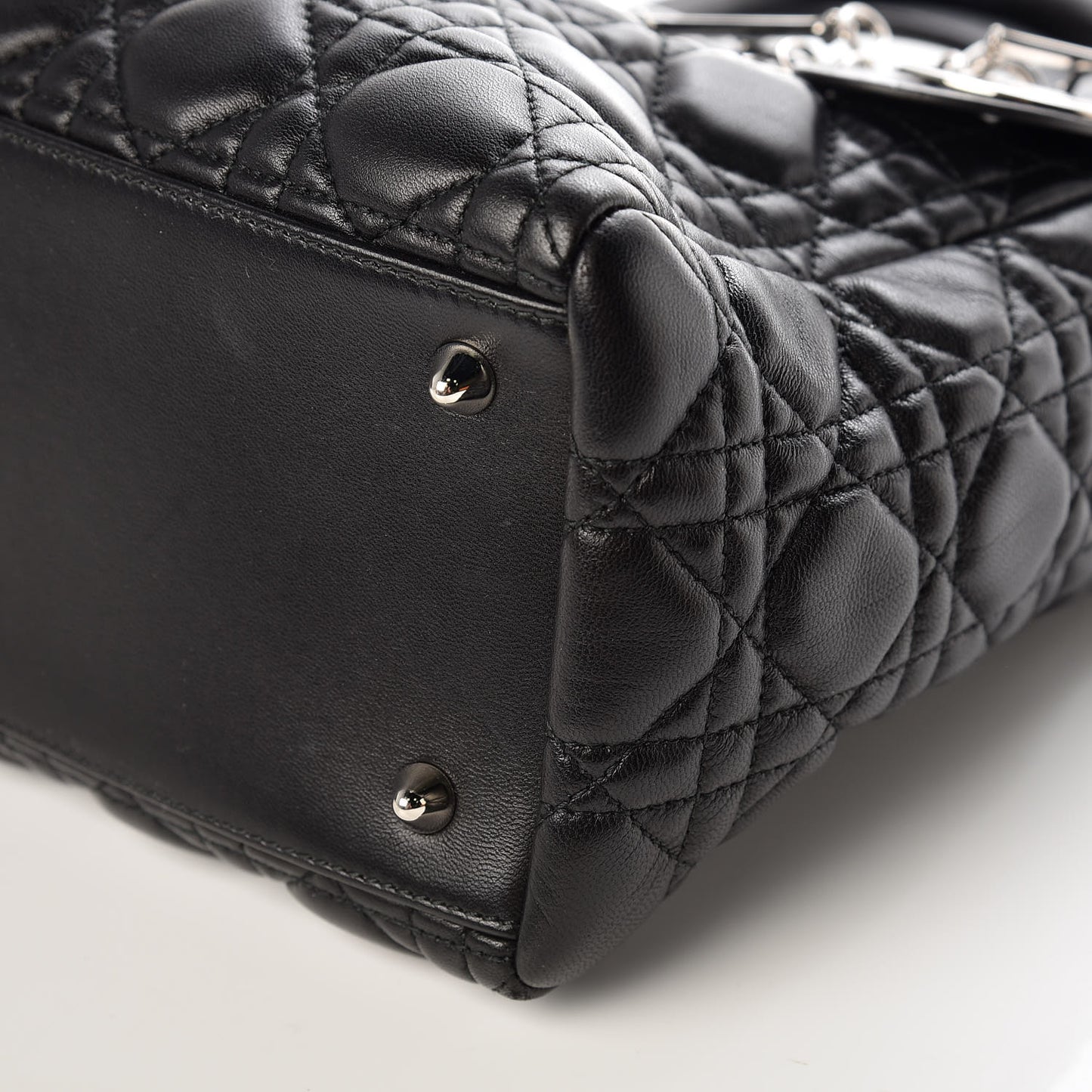 Lambskin Cannage Medium Lady Dior Black