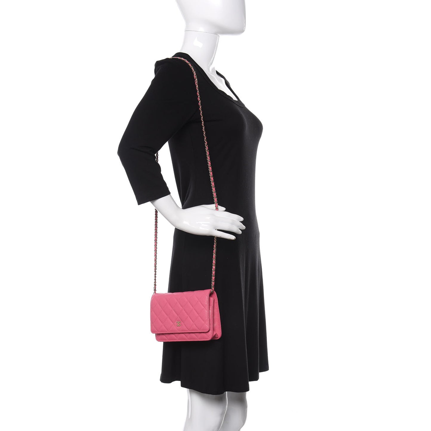 Caviar Quilted Wallet on Chain WOC Pink