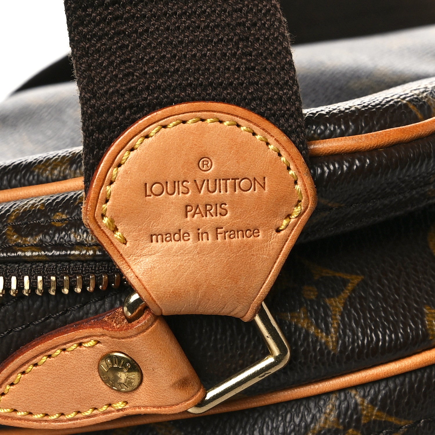 Louis Vuitton Monogram Reporter PM 7 of 9