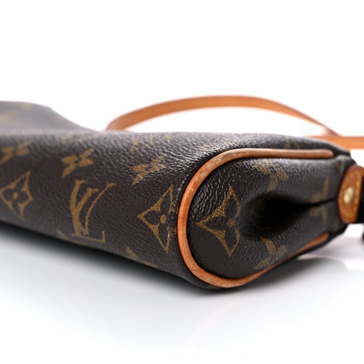 Louis Vuitton Monogram Eva Clutch 9 of 19