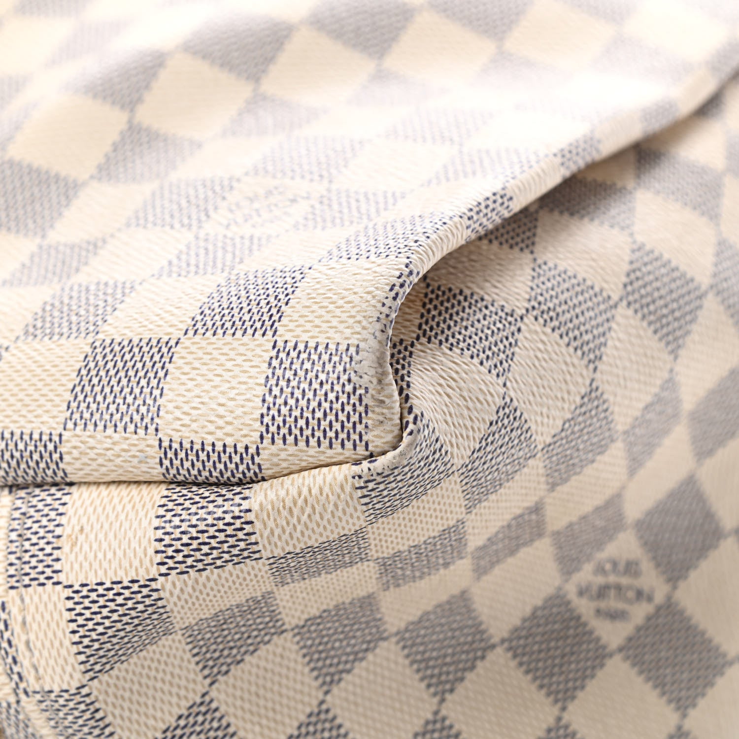 Louis Vuitton Damier Azur Artsy MM 12 of 17