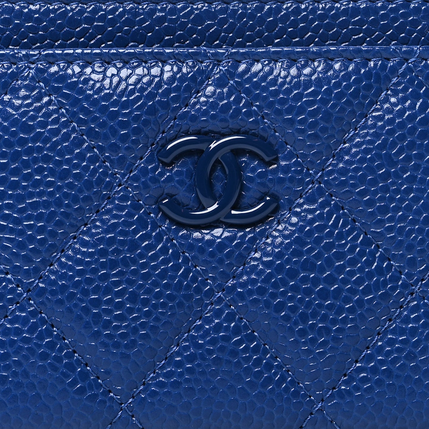 Caviar Quilted Incognito Card Holder Blue