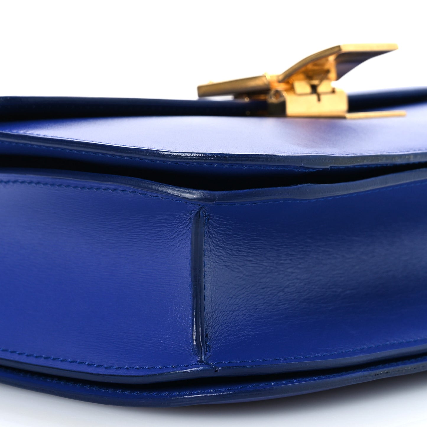 Box Calfskin Medium Classic Box Flap Bag Indigo