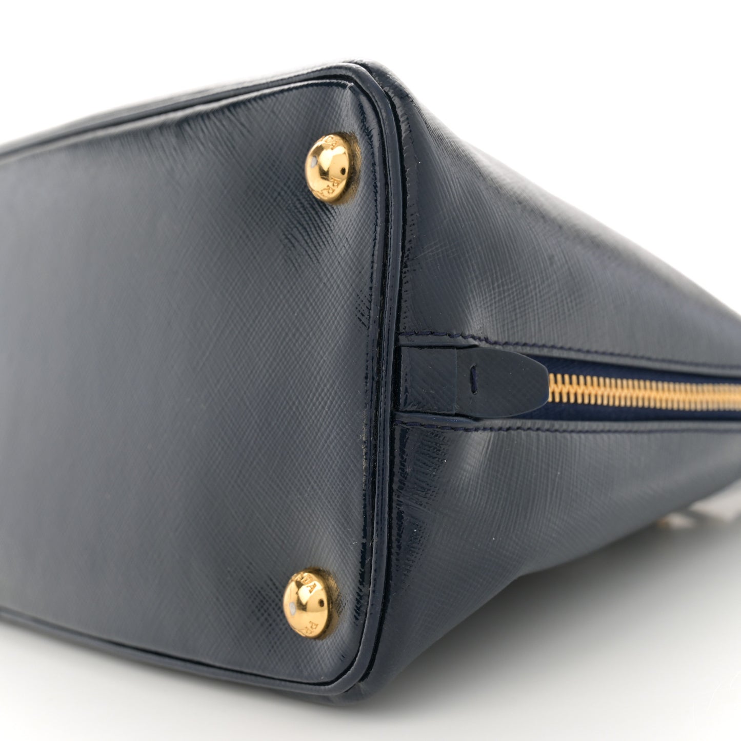 Saffiano Vernice Medium Promenade Tote Royal