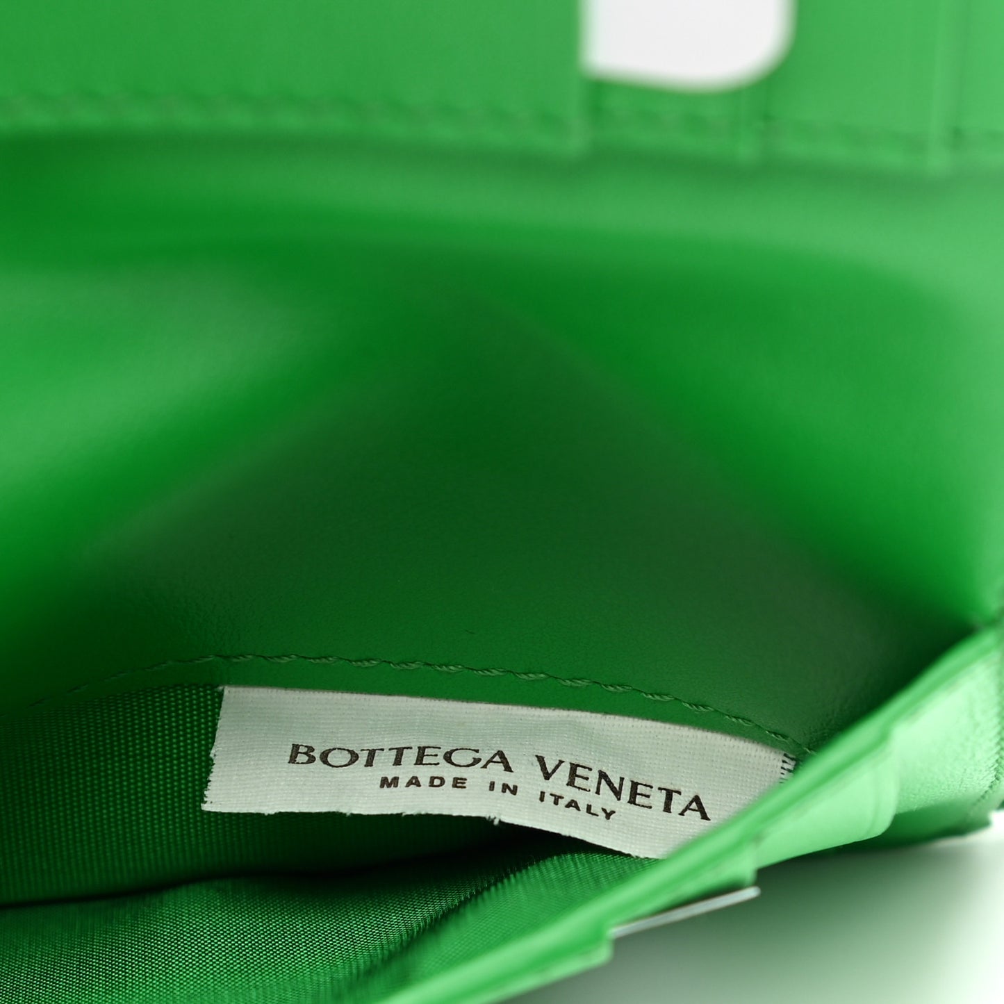 Nappa Maxi Intrecciato Bifold Zip Wallet Parakeet