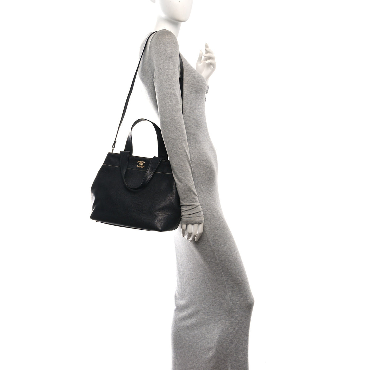 Caviar Shopping Tote Black