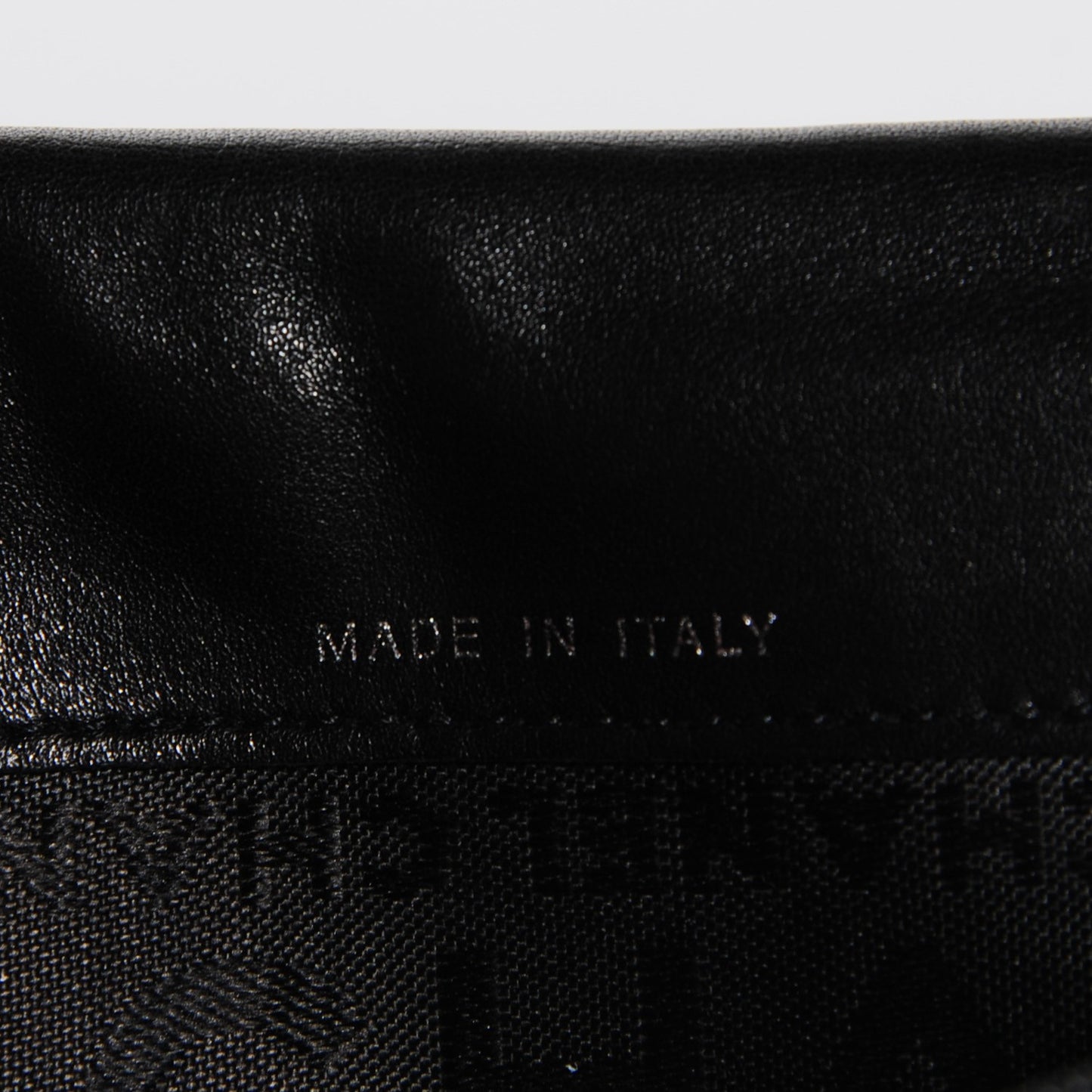 Lambskin Quilted Yen Wallet Black