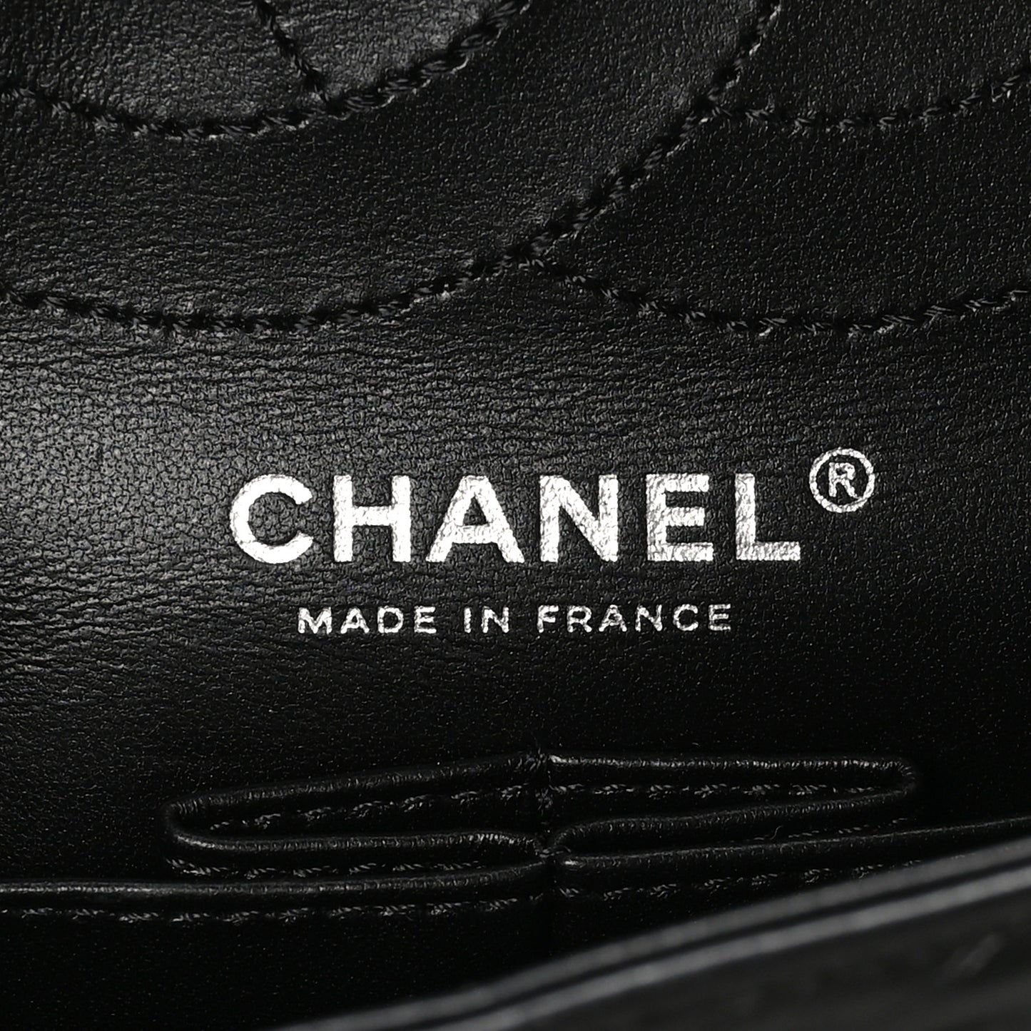 Aged Calfskin Chevron Quilted 2.55 Reissue 225 Flap Black