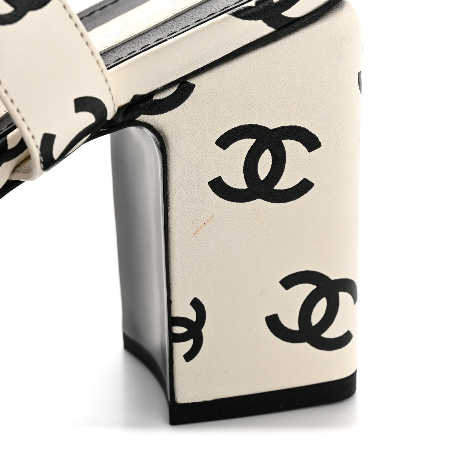 Lambskin Printed CC Sandals 41 White Black