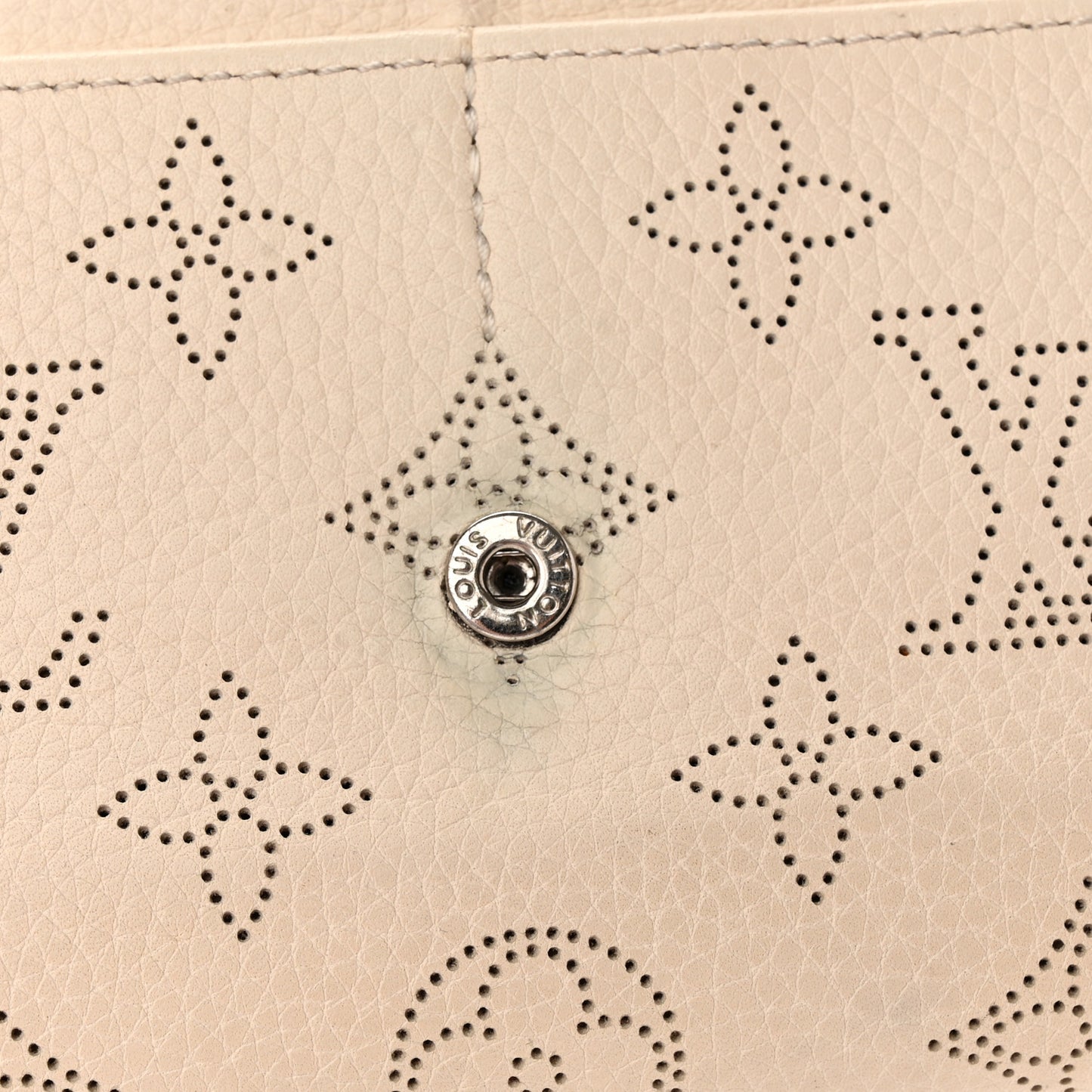 Mahina Iris Wallet NM Ivory