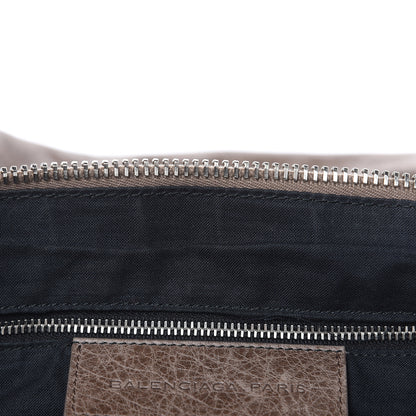 Balenciaga Agneau Giant 21 Silver Hardware Day Hobo Noix 16 of 17
