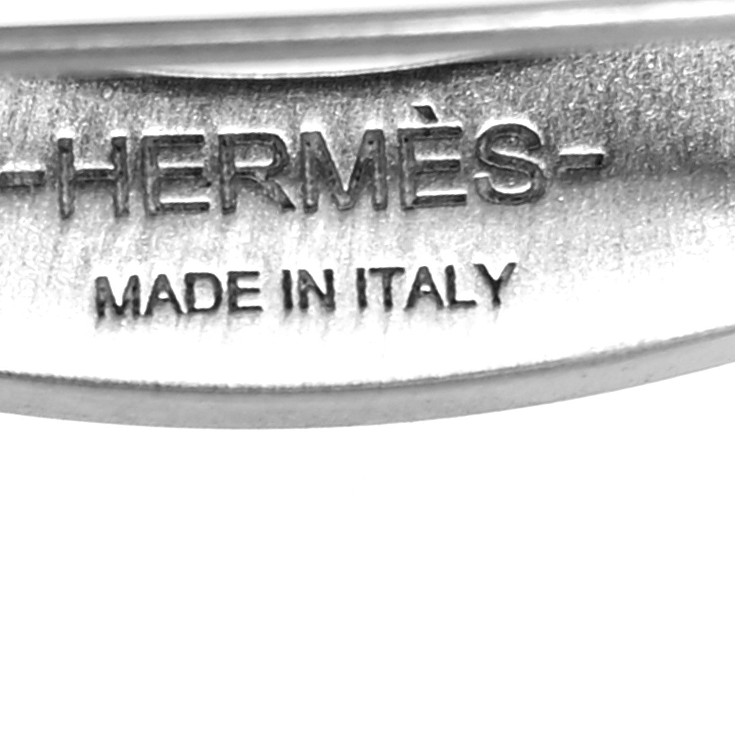 Palladium Smile H Brooch