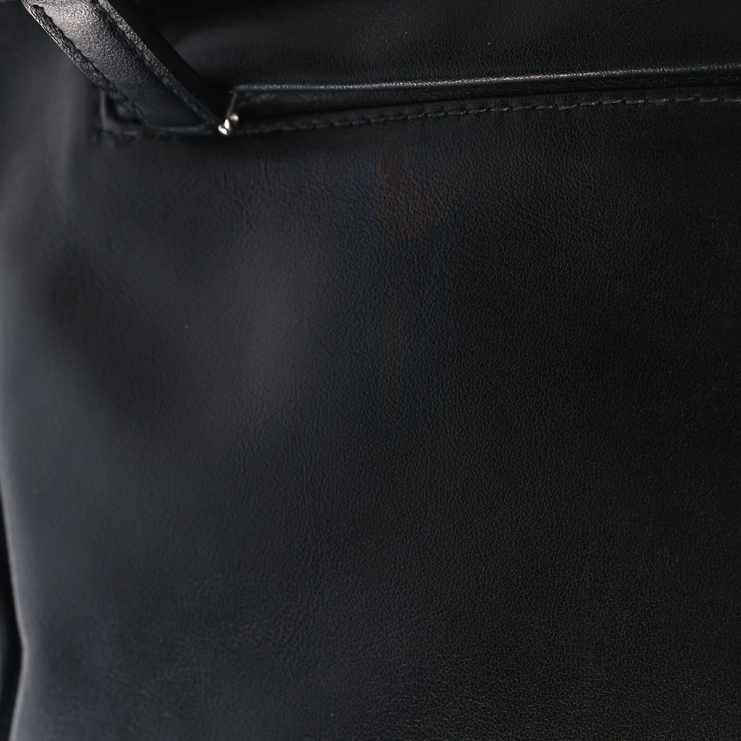 Soft Calf Flat Messenger Bag Black