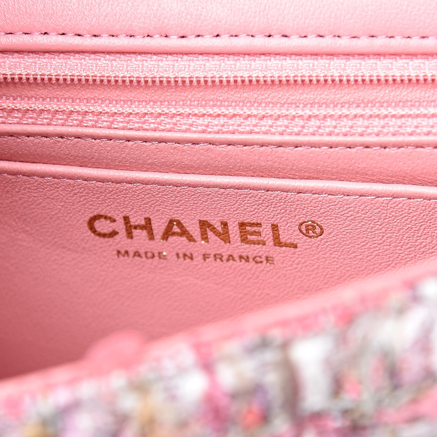 Tweed Braid Mini Flap White Pink