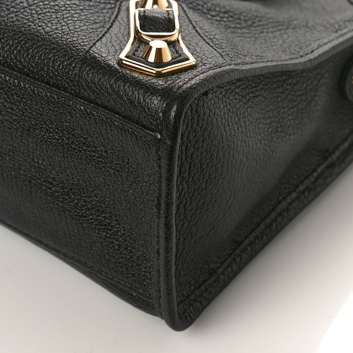 Chevre Gold Metallic Edge Hardware S City Black