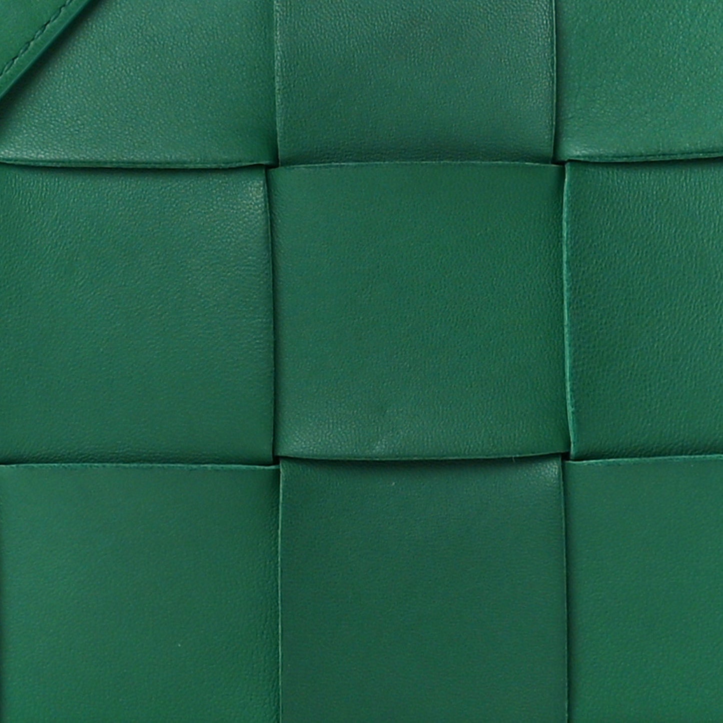 Lambskin Maxi Intrecciato Cassette Crossbody Bag Racing Green