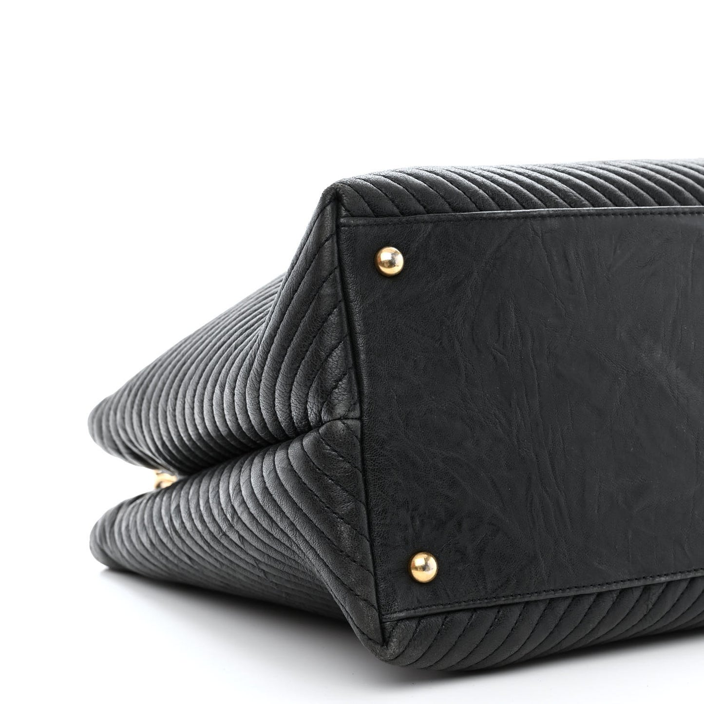 Wrinkled Lambskin Chevron Quilted Large Surpique Tote Black